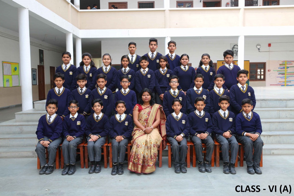 Class Photo for Classes (IV-to-VI)
